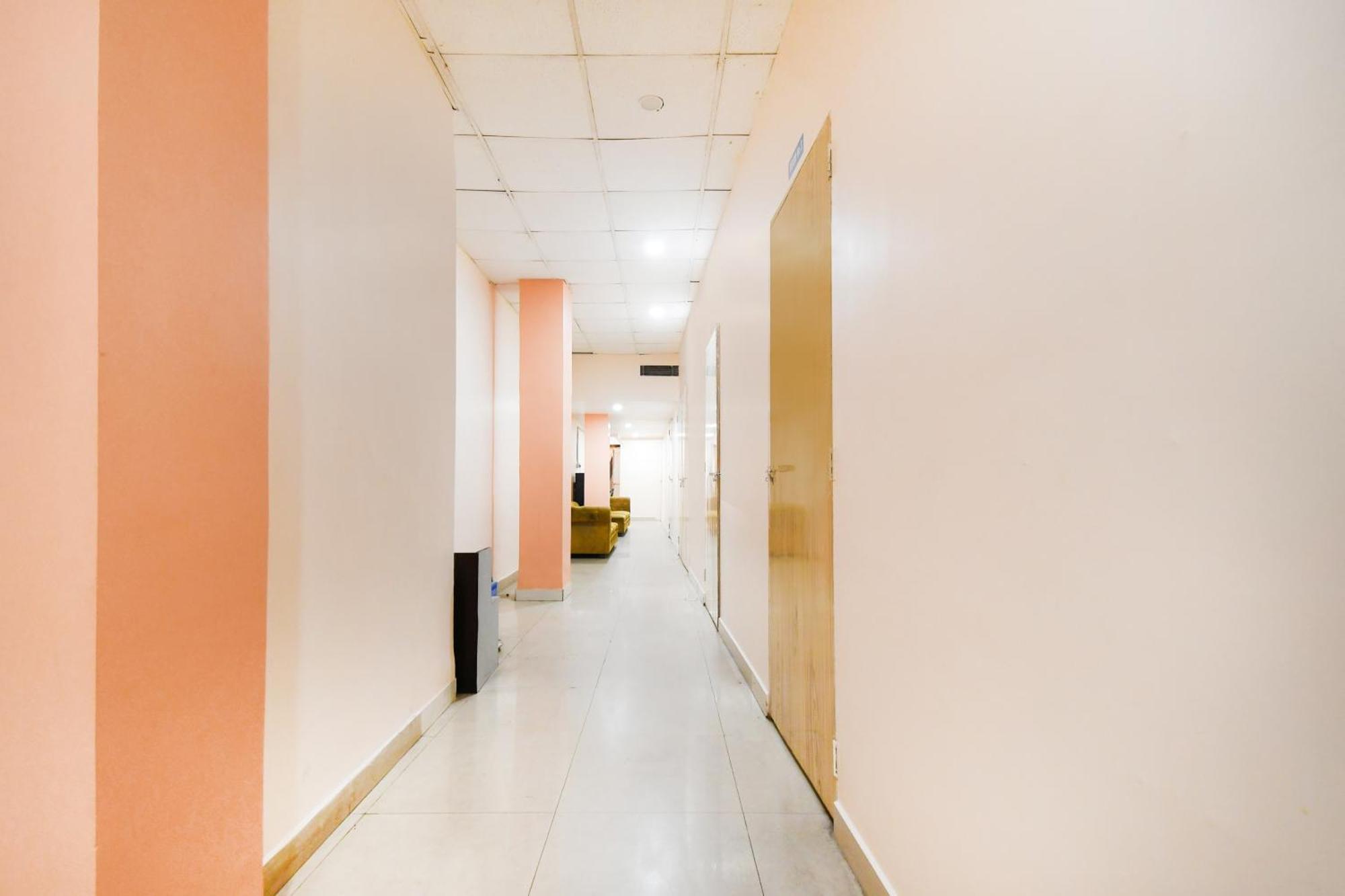 Super Hotel O Sofitel Hotel Dhanbād Kültér fotó